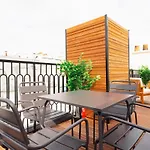 Stylish Triplex With Amazing Terrace Near Louvre *